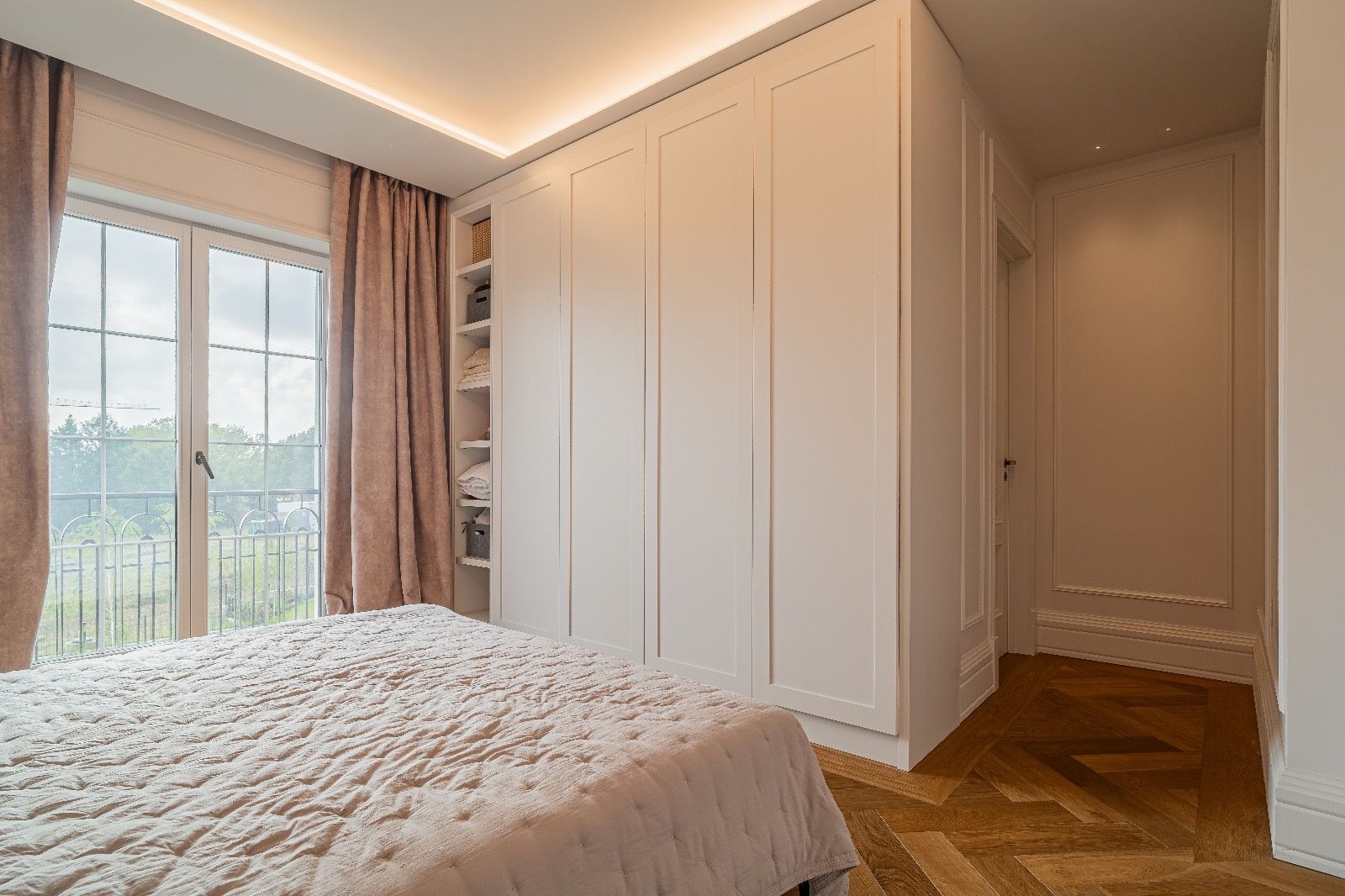 Exceptional Villa in Pipera | Classic Elegance, Contemporary design