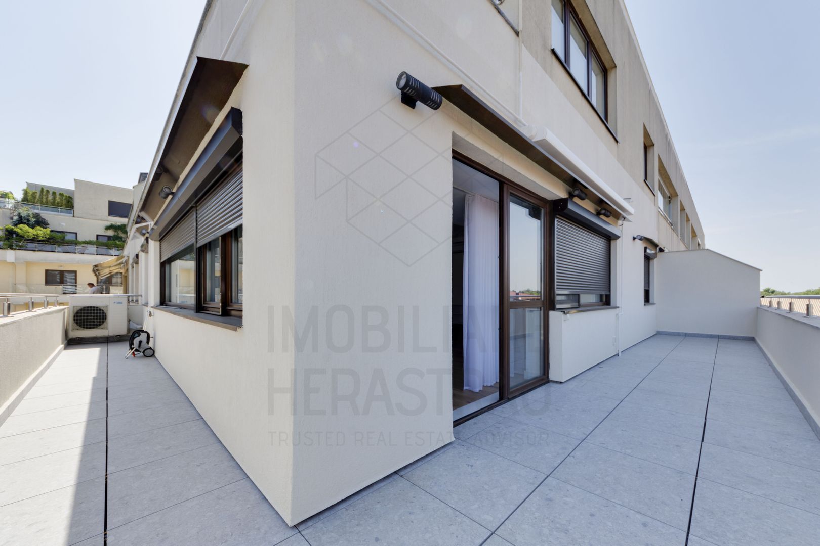 Freya Suite | Satul Francez | Apartament de lux cu vedere deschisa