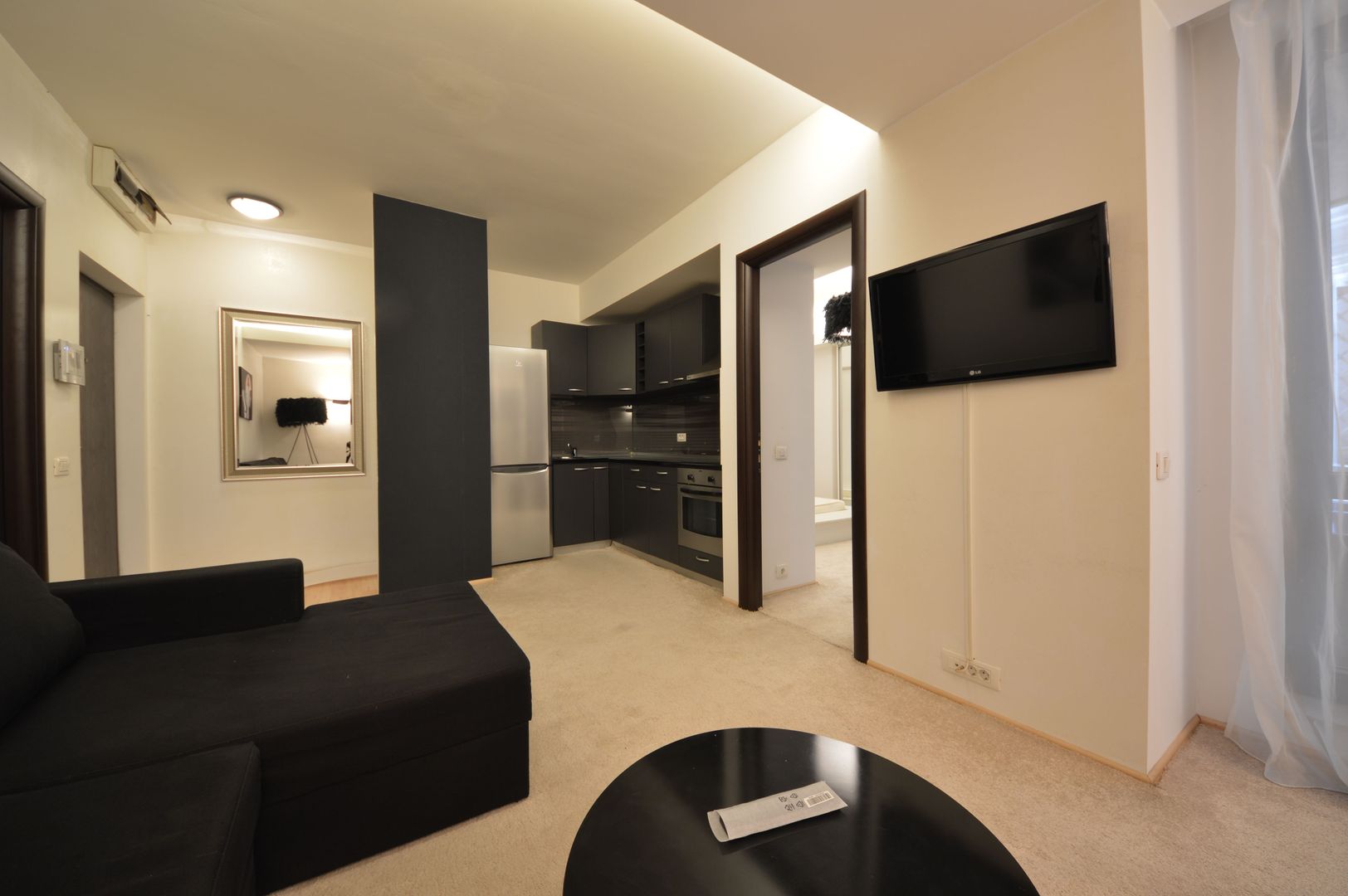 2 room Apartment for rent, Herastrau area