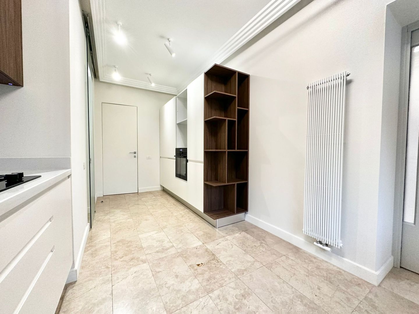 Washington Residence | Luxury 3 bedroom apartment for rent | Private garden