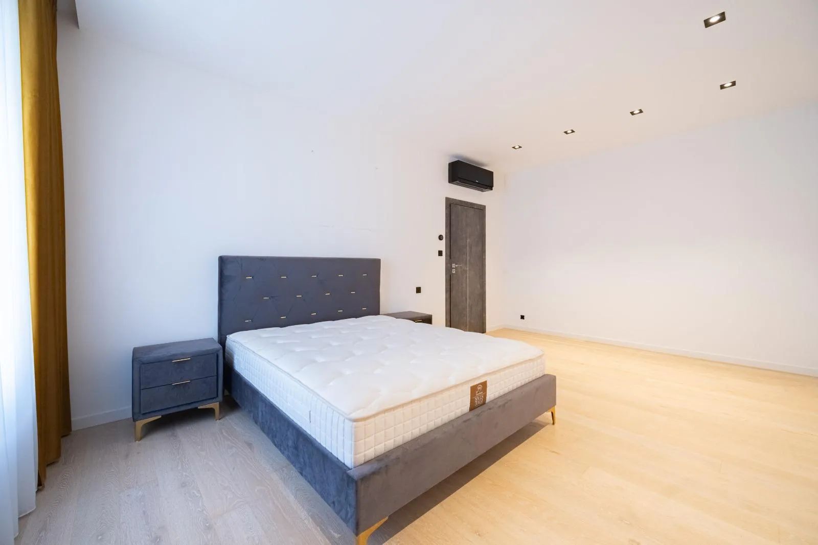 Laguna Residence | 4 Bedroom Luxury Penthouse with stunning View