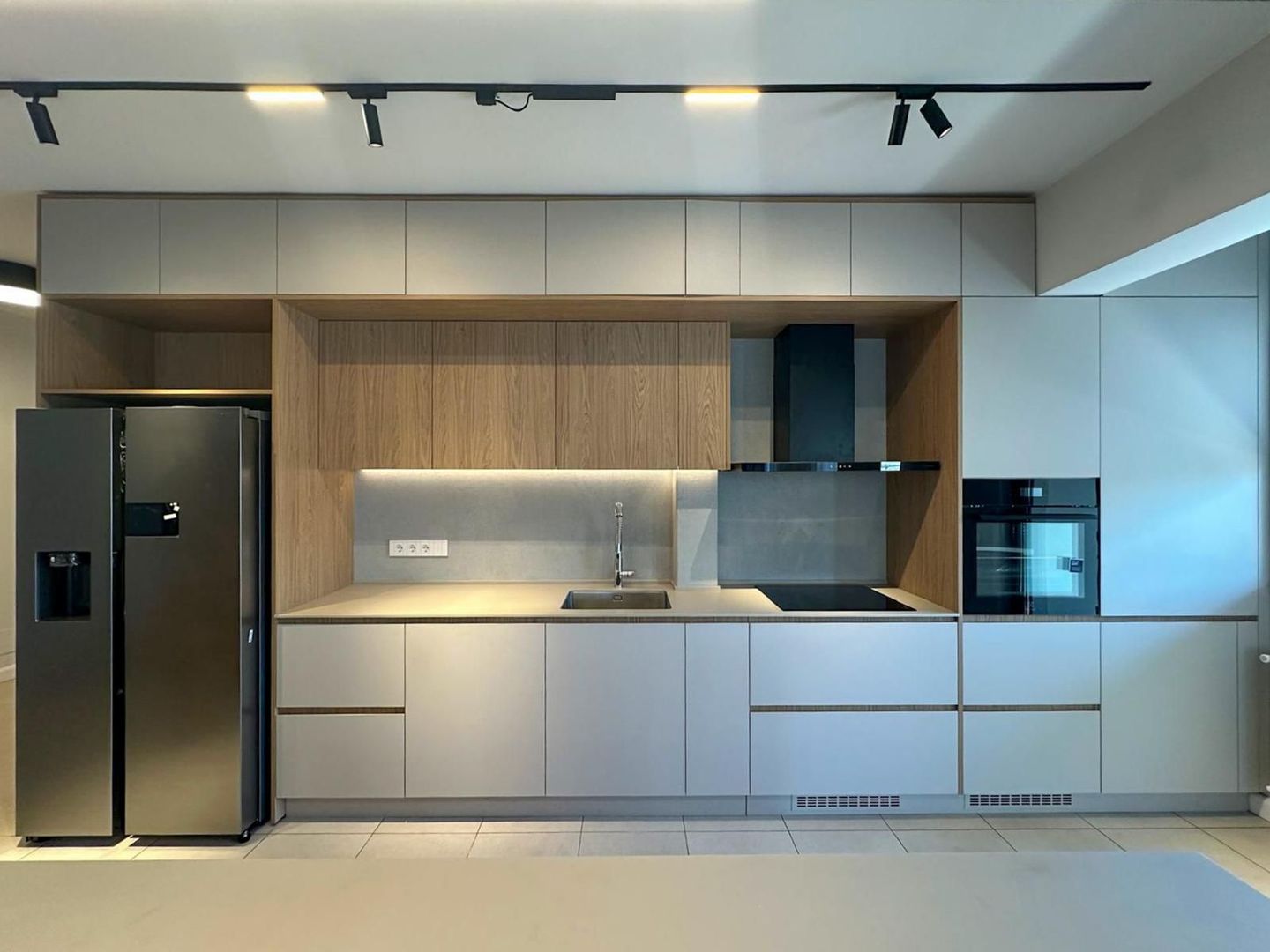 4 room Apartment for rent, Kiseleff area