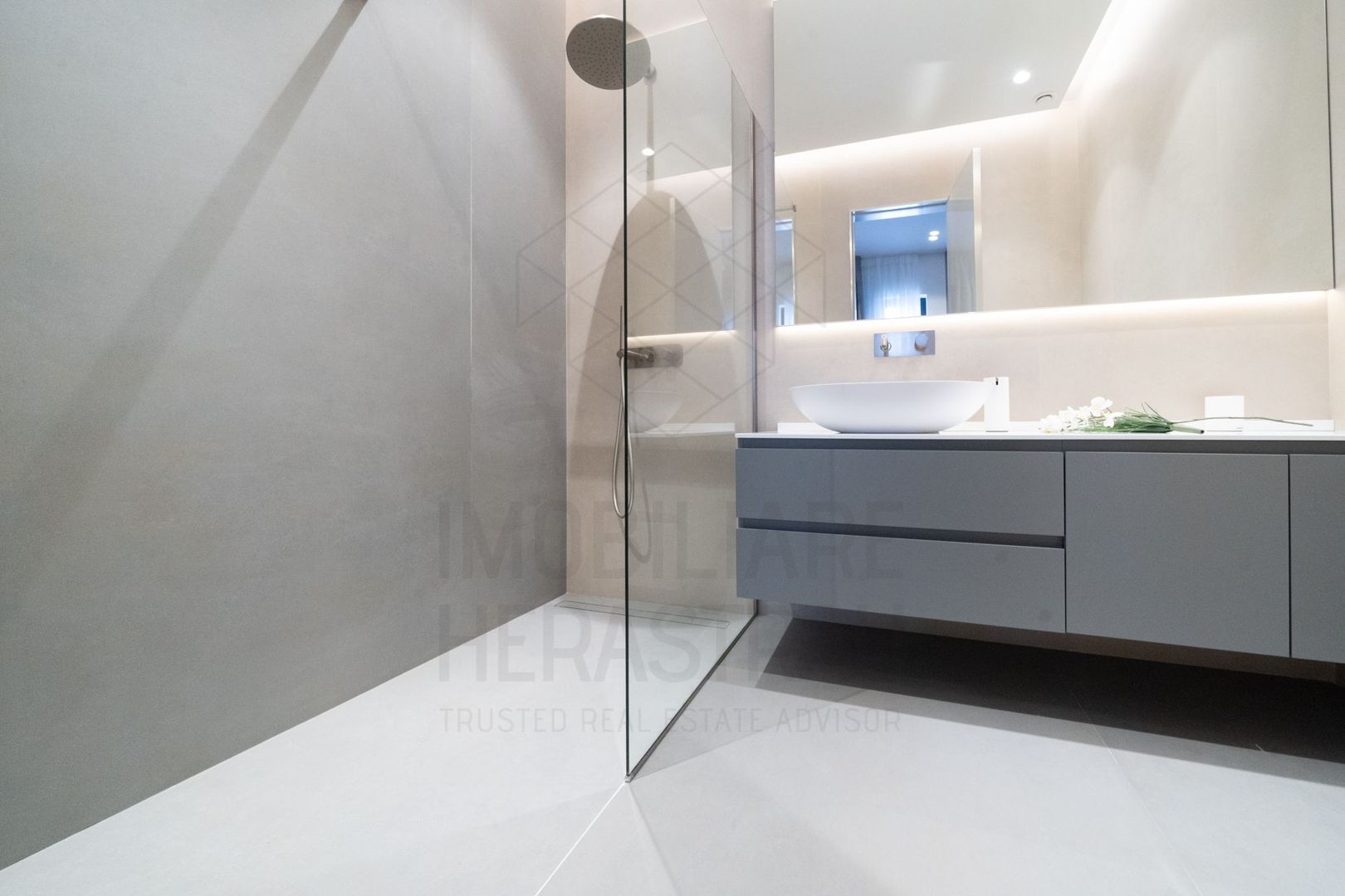 Rosa Wind | Senzațional penthouse near US Embassy