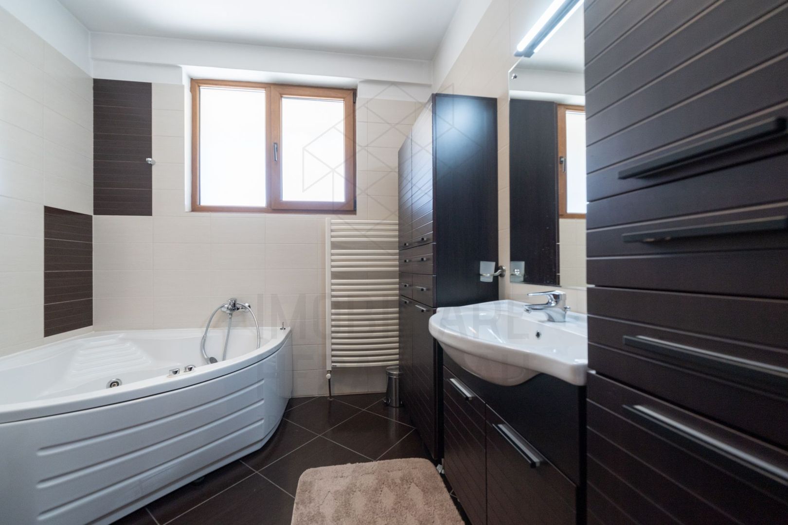 Exclusive Property | Herastrau