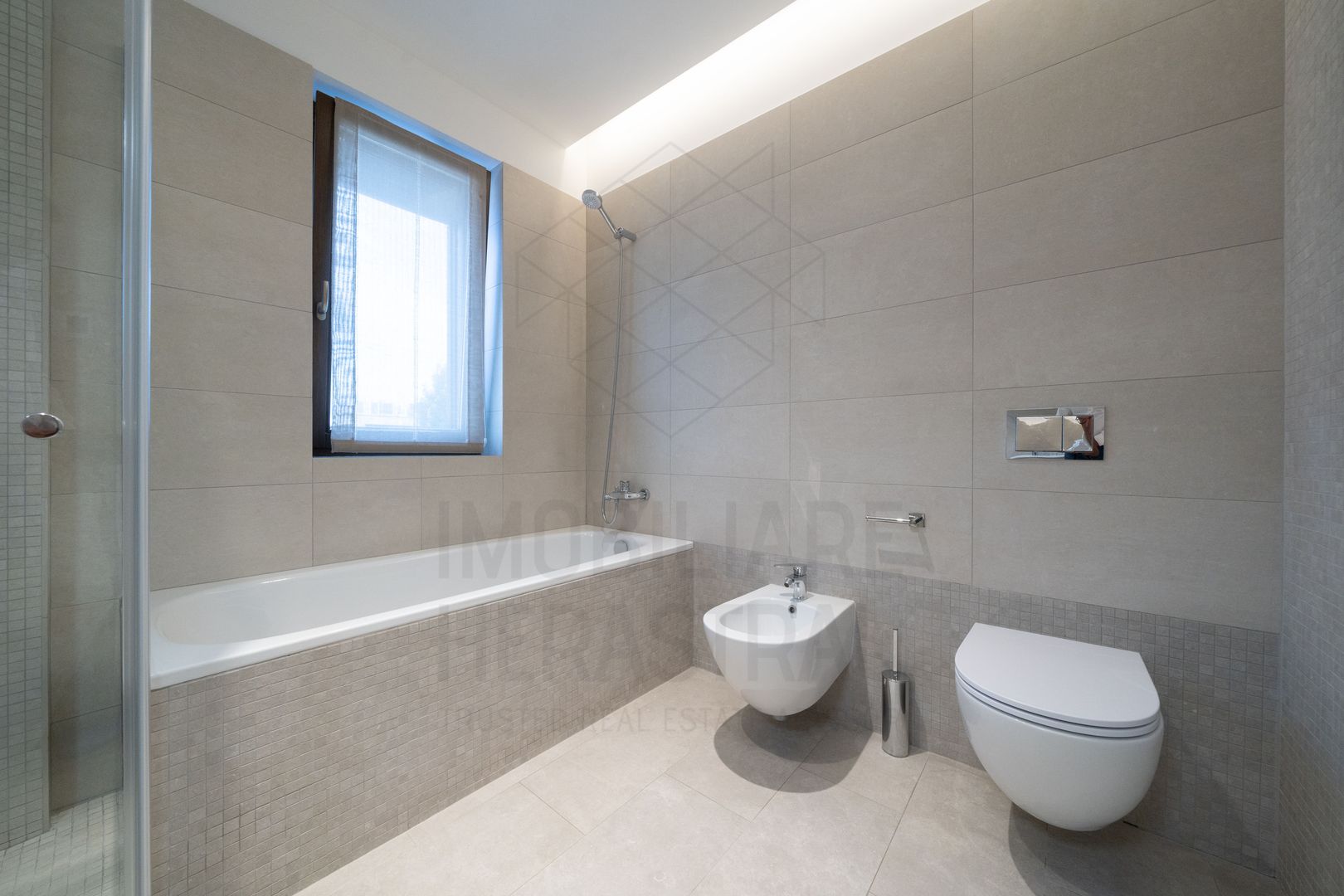 3 room Apartment for rent, Herastrau area