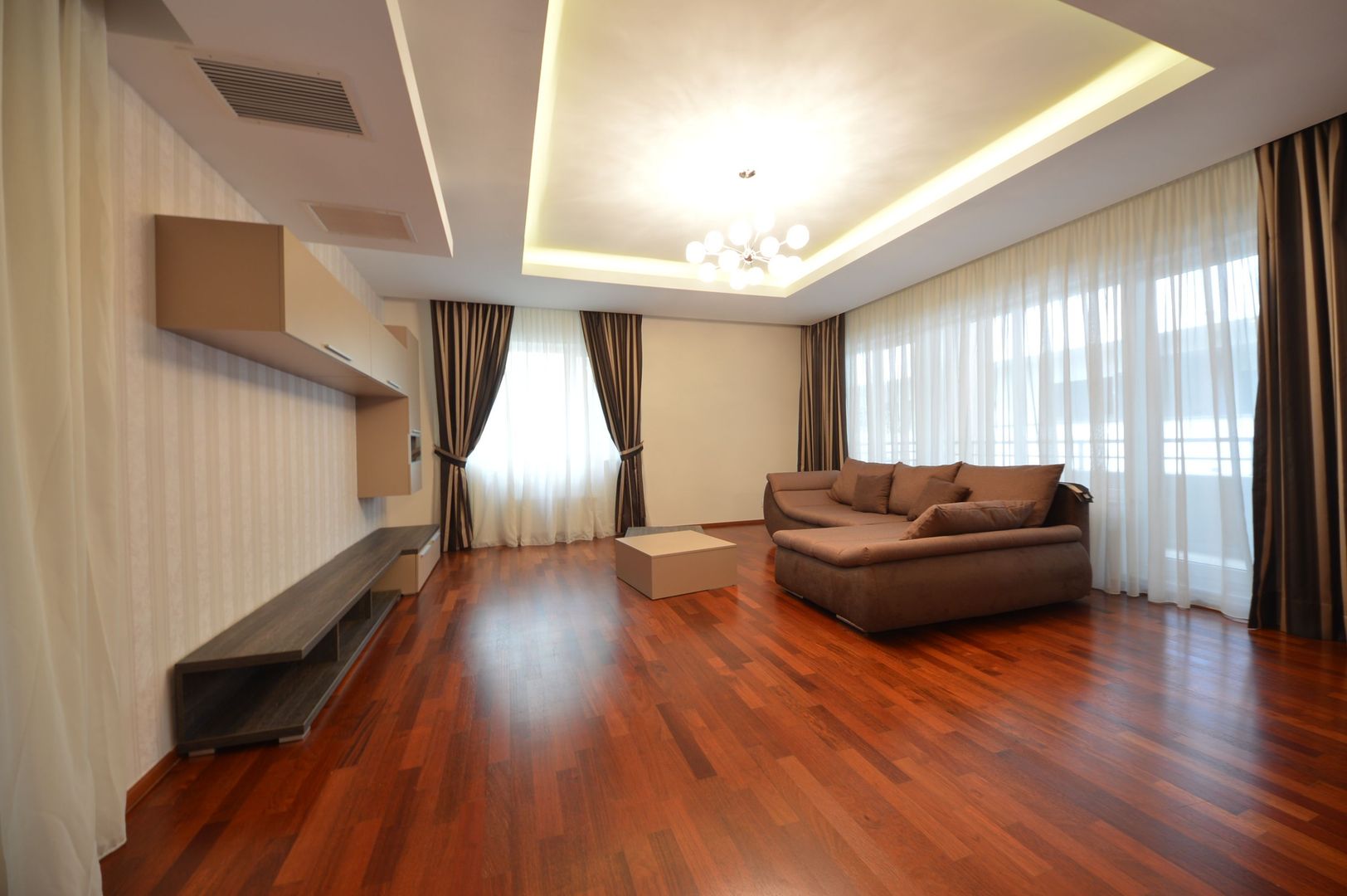 3 room Apartment for rent, Herastrau area