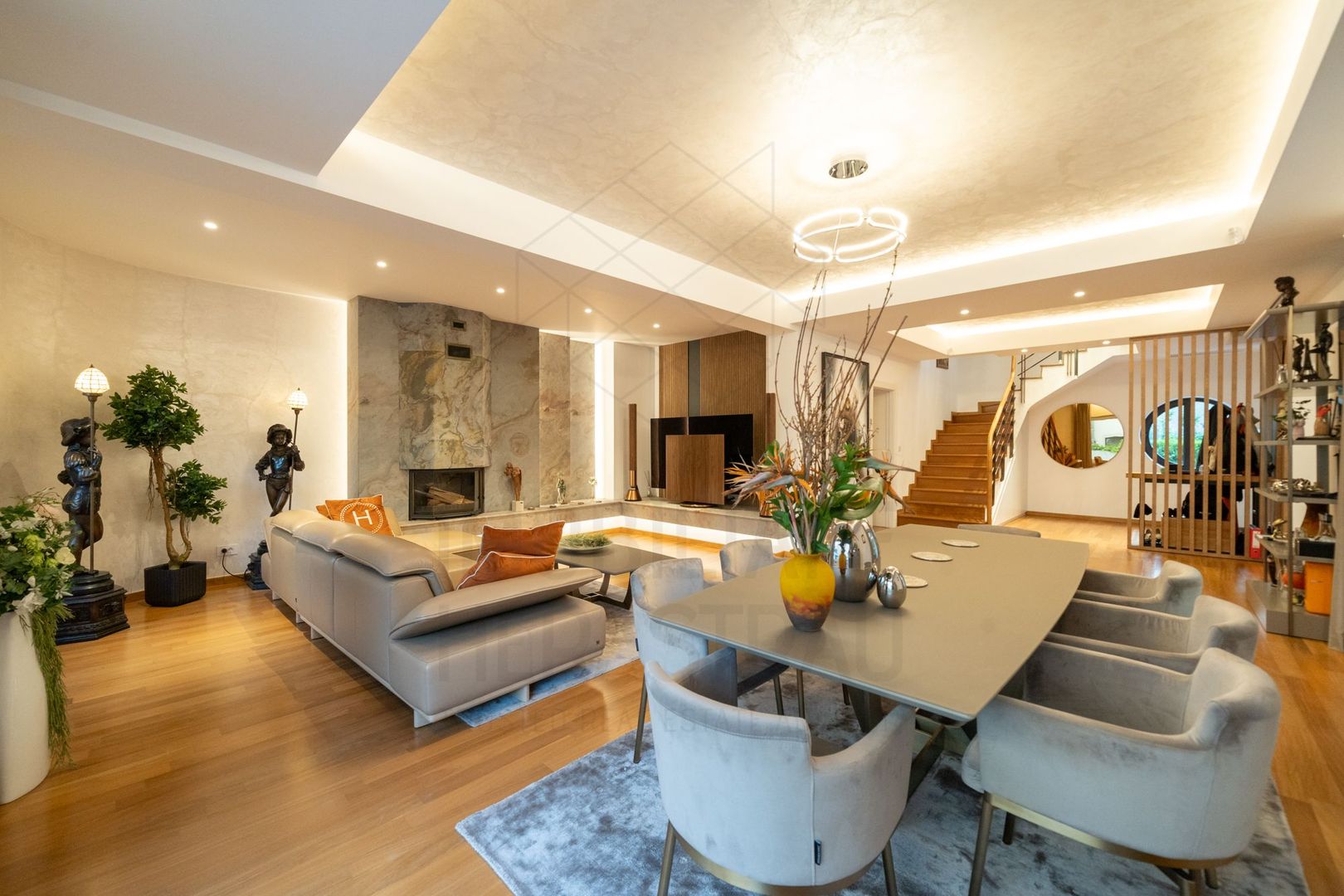 Reședință interbelică cu personalitate arhitecturală distinctă în zona Dorobanți