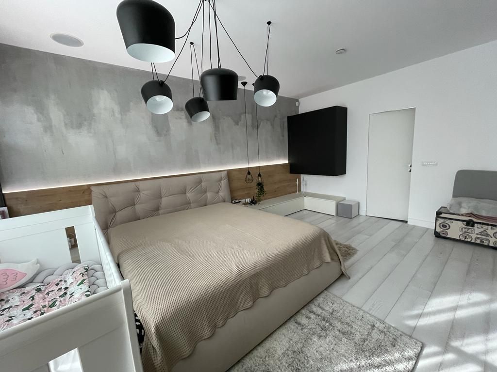 Stunning one-of-a-kind Penthouse with rooftop in Herastrau | Satul Francez