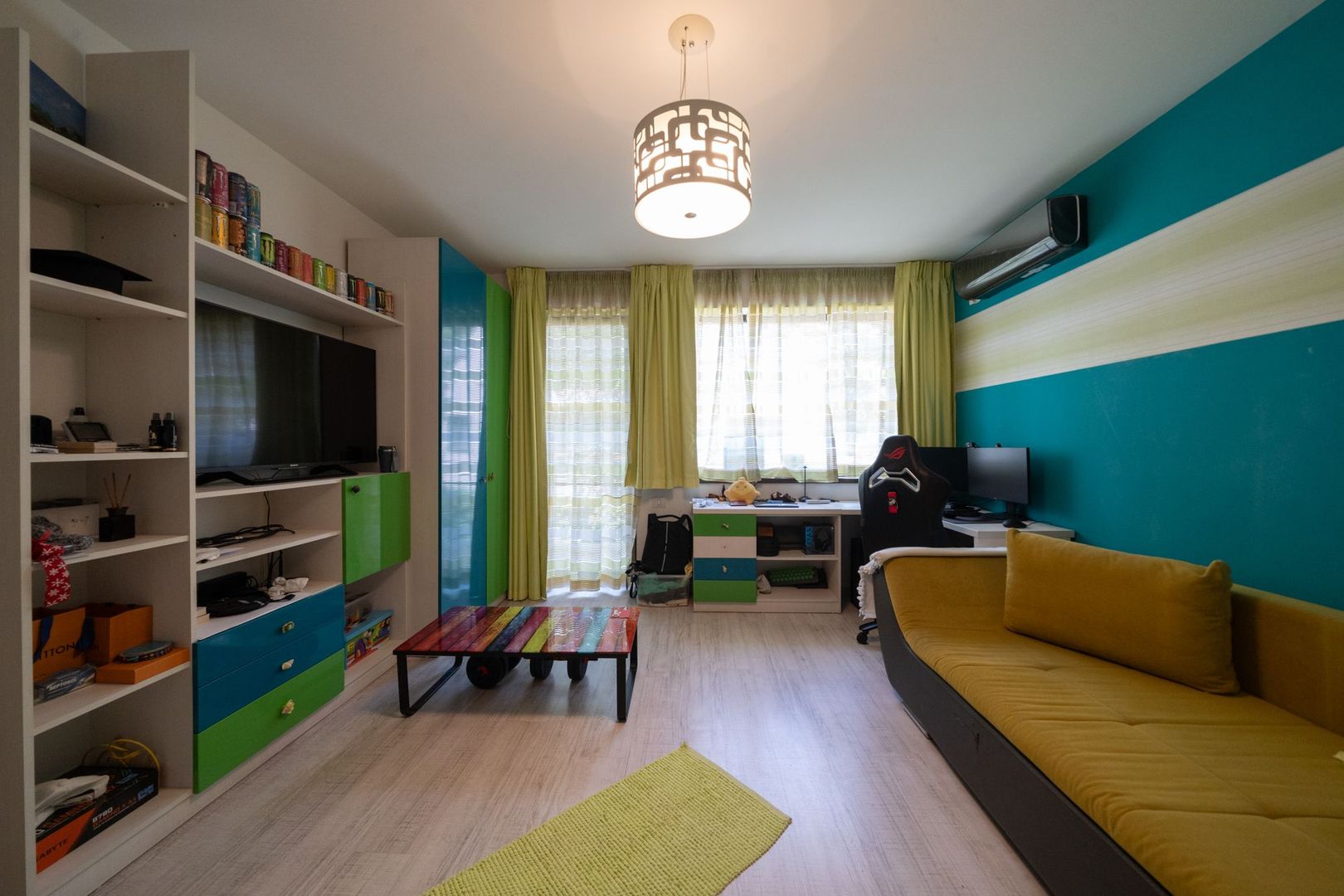 Vila Duplex Titan | Codrii Neamțului | Lângă Parc Titanel