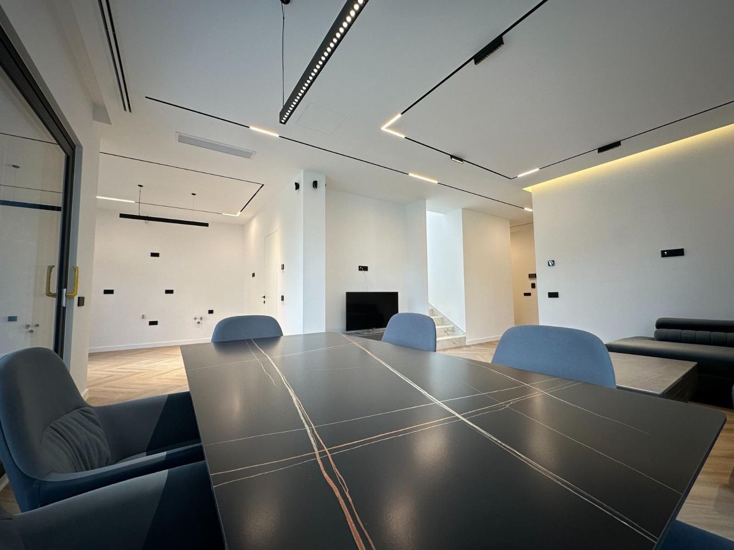 Premium Individual Villa with Contemporary Design and Luxury Finishes in PIPERA