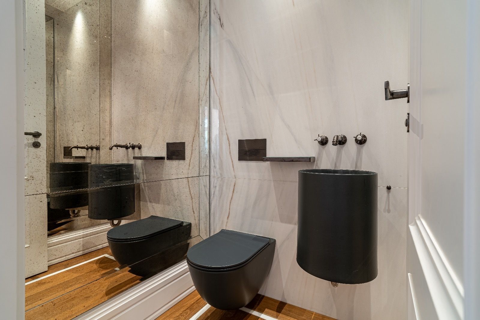 Exceptional Villa in Pipera | Classic Elegance, Contemporary design